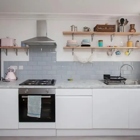 Apartamento Charming 1 Bedroom Flat In *
